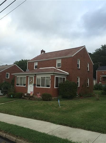 2nd image of 33 Lenzman Ct