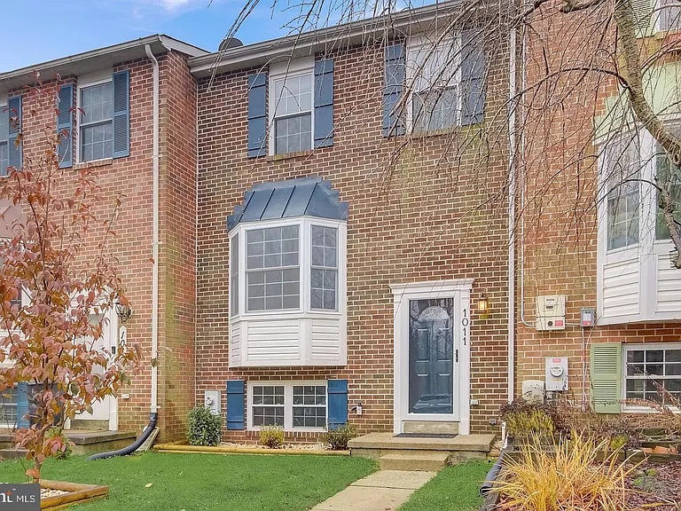 1011 Ellicott Dr — Photo 1