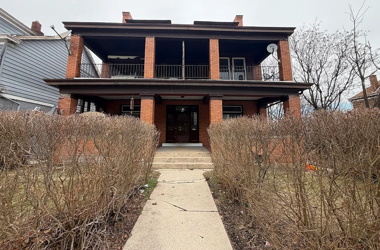 1 bed, $1,300 — Photo 1
