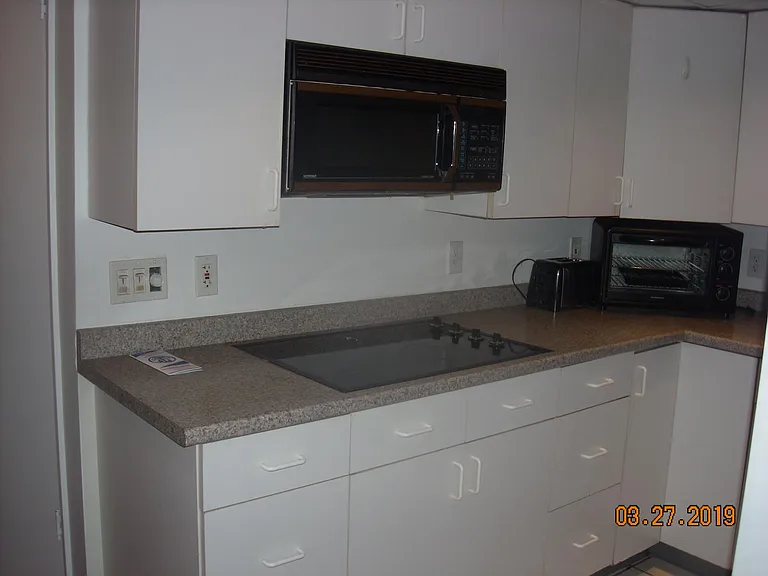 170 Mill Plain Rd #A — Photo 12