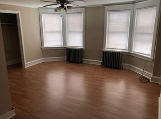 738 Windsor St, Reading, PA 19604