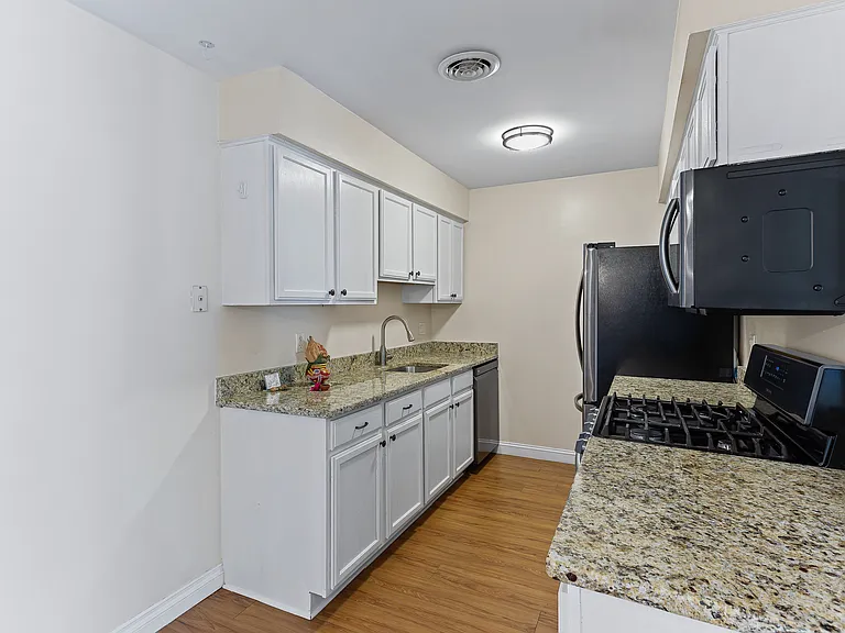 44435 Savery Dr #137 — Photo 5