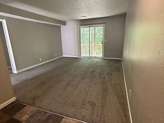 3rd image of 630 N 9th St APT 19