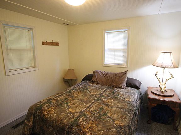 3rd image of 131 Haylee Dr