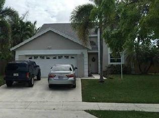 9721 SW 218th St, Cutler Bay, FL 33190