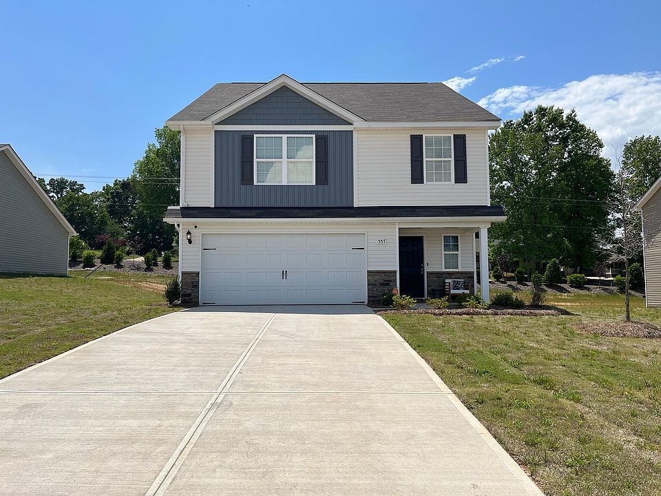 1st image of 557 Belcaro Dr