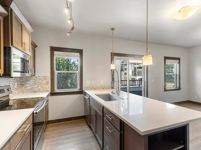 2BR, 2.5BA -744 SF