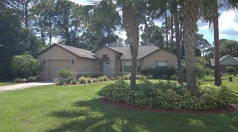 2nd image of 4621 Lake Haven Blvd