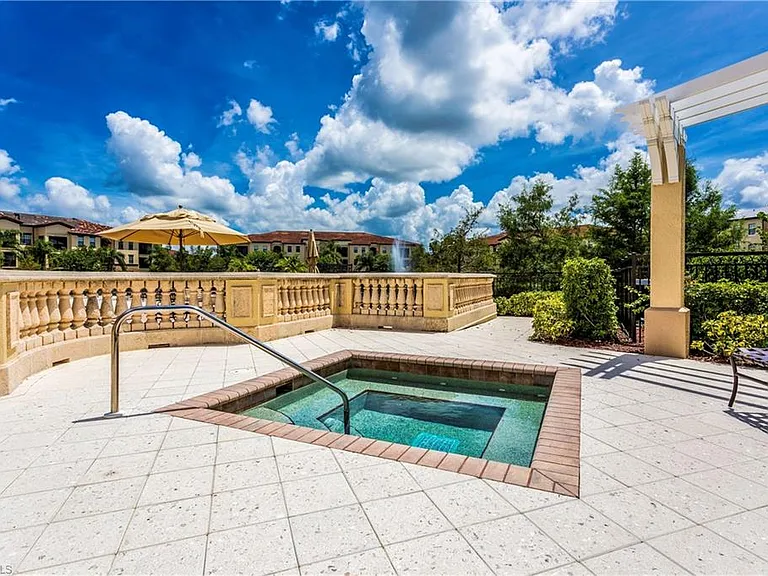 13000 Positano Cir #301 — Photo 11
