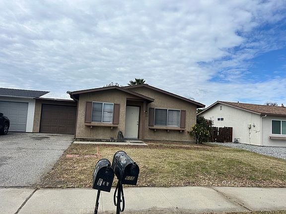 3rd image of 605 Solano Dr