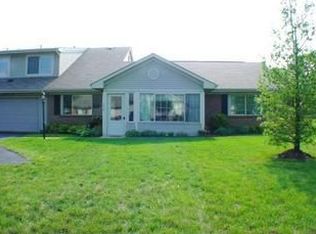 730 Kensington Dr, Heath, OH 43056