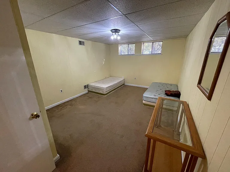 2232 Hidden Valley Ln — Photo 5