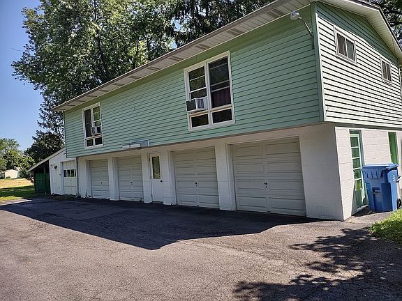 5th image of 374 William St