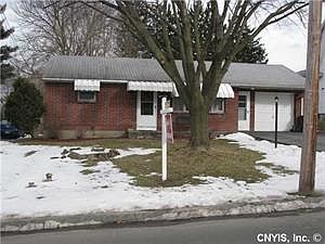 2nd image of 118 Lamson St