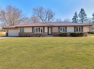 4381 Grainery Rd, Roscoe, IL 61073