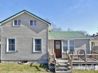 106 N 4th St, Dunlap, IL 61525