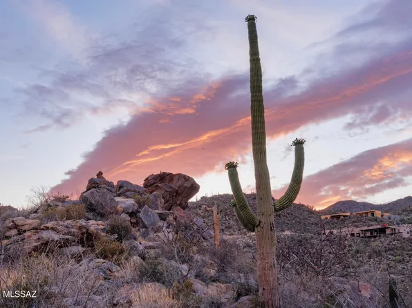 13935 N Old Ranch Rd House Road 32, Tucson, AZ 85743