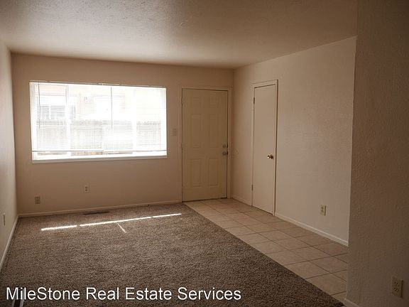 2nd image of 1716 Hampton S #11389325