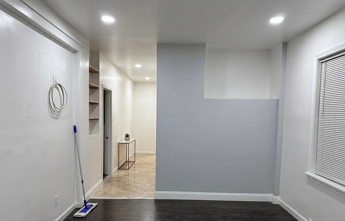 2 bed, $2,300 — Photo 3