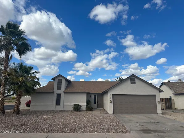 5552 W WILLOW Avenue, Glendale, AZ 85304