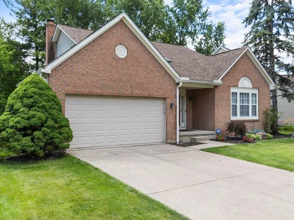 6844 Spruce Pine Dr, Columbus, OH 43235