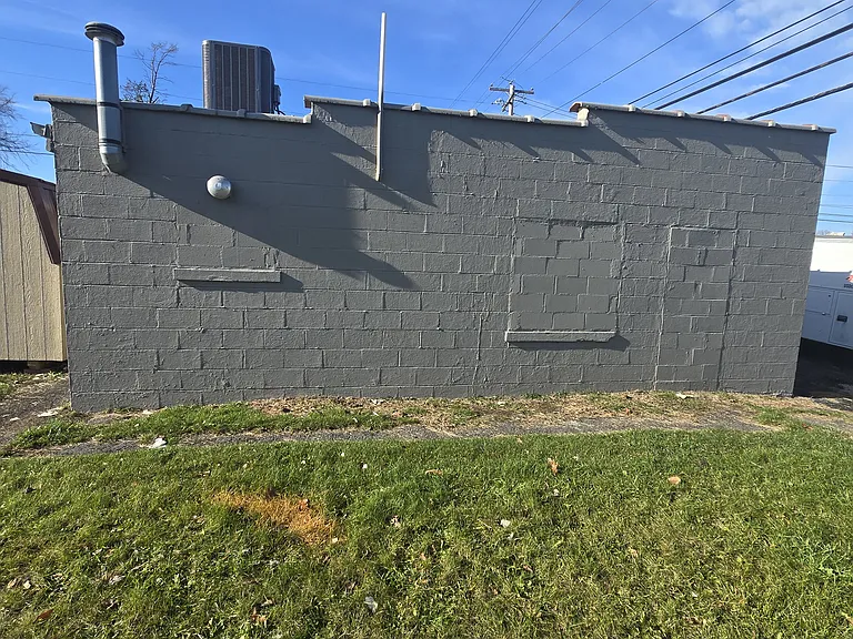 200 Broadway Ave — Photo 5