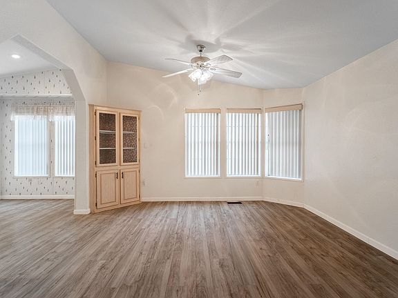 3rd image of 3685 S 10th Ave