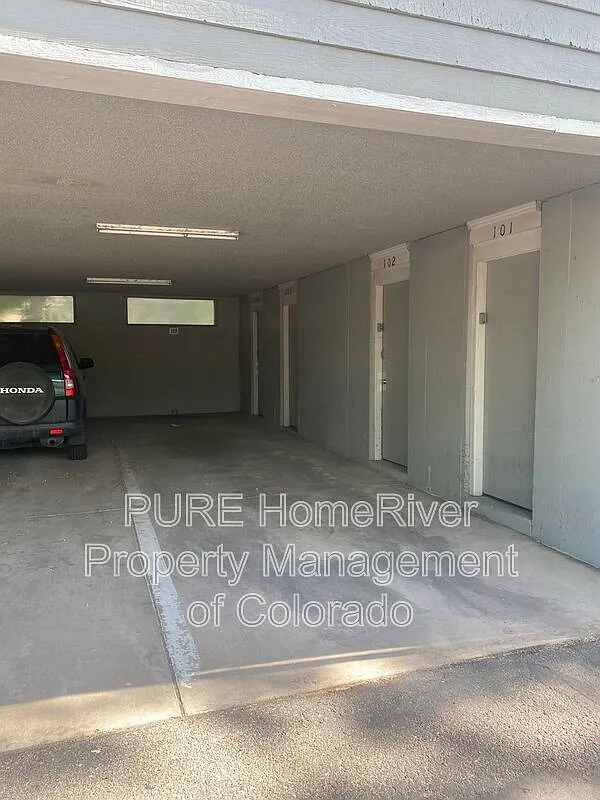 1 bed, 1.0 bath, 527 sqft, $1,200 — Photo 4