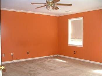 2nd image of 7909 Twin Oaks Dr