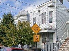 408 35th St, Union City, NJ