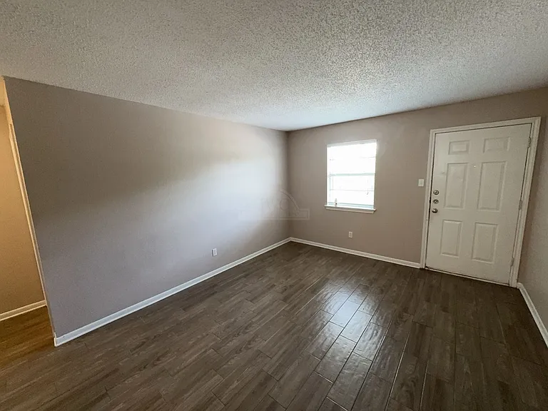 105 W. Reagan Ave, Copperas Cove — Photo 5