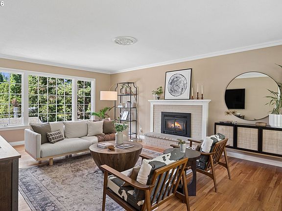 5th image of 5120 SW Santa Monica Ct