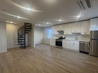 512 Beach 130 St #3A, Rockaway Park, NY 11694