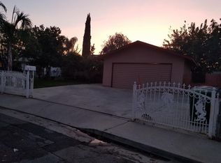 687 N Kemp Ave, Farmersville, CA 93223