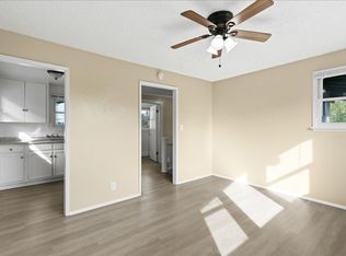 301 W 14th St #1/2, Long Beach, CA 90813