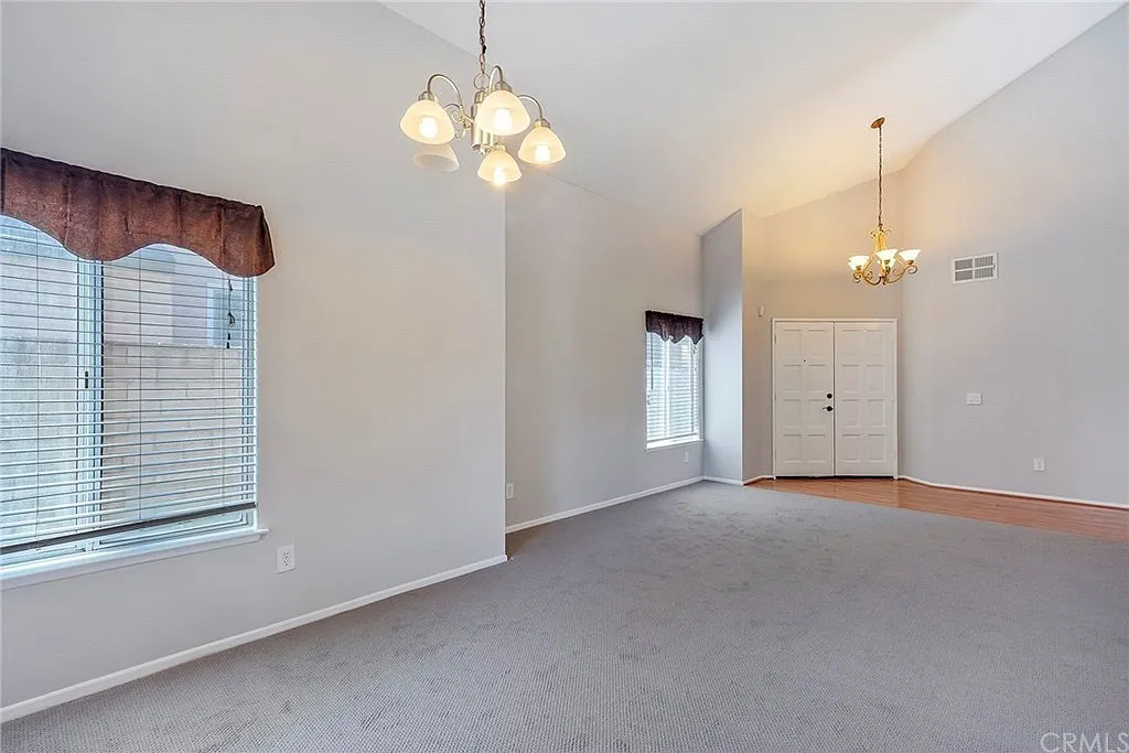 3 bed, 1531 sqft, $3,300 — Photo 2