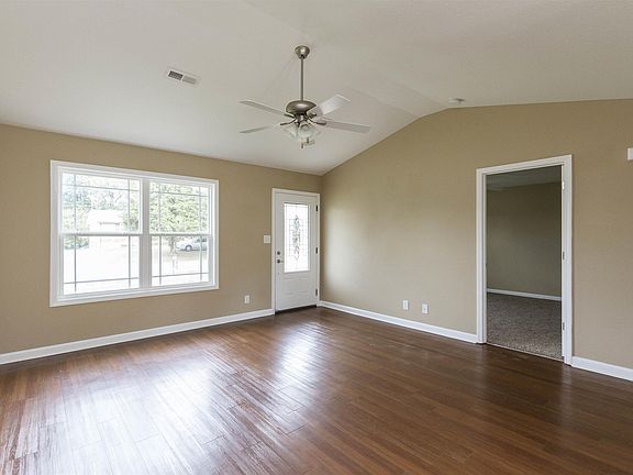 4th image of 549 Buckeye Ln