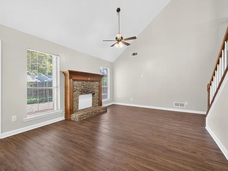 2949 Weston Brook Ln — Photo 9