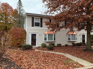 332 Burma Rd, Mountain Top, PA 18707