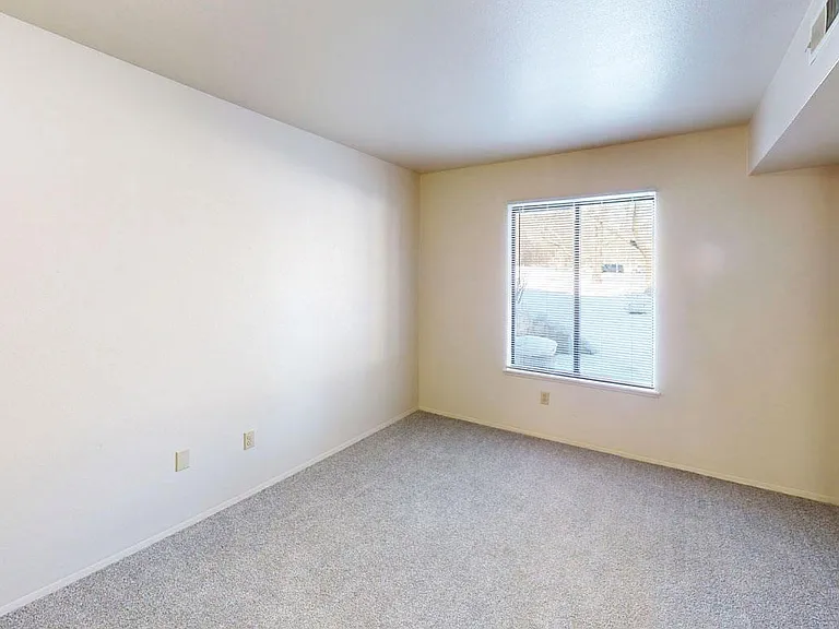 Walnut Trail Apartments — Photo 19