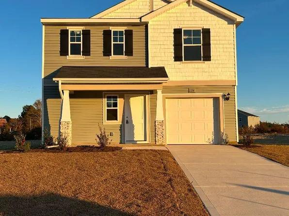 324 Happy Trail Road, Aberdeen, NC 28315