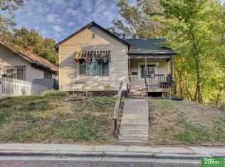 1914 Bancroft St, Omaha, NE 68108