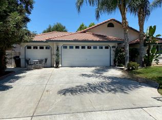 12048 Albert Ave, Orosi, CA 93647