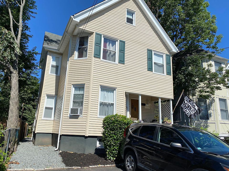 1st image of 345 Bradford St Floor 2