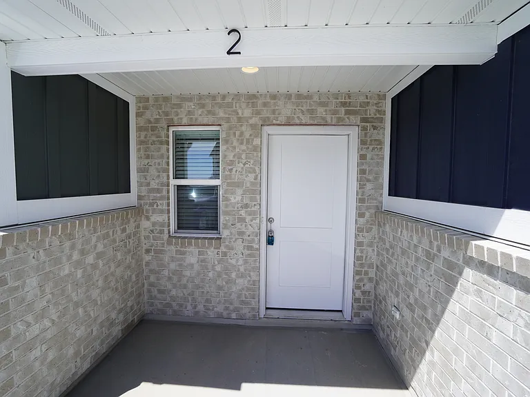 3 bed, 2.5 bath, 1385 sqft, $1,845 — Photo 23