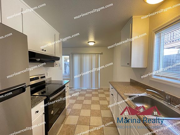 4th image of 204 Westwood St