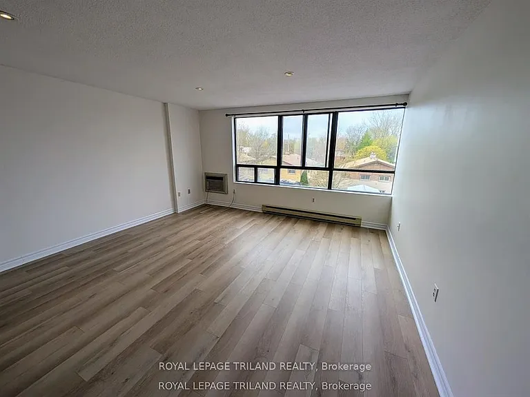 135 Base Line Rd W #306 — Photo 13