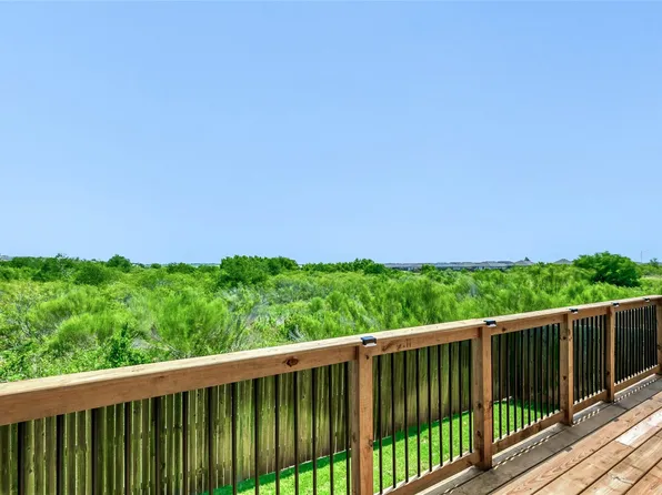 233 Calgary Ln, San Marcos, TX 78666