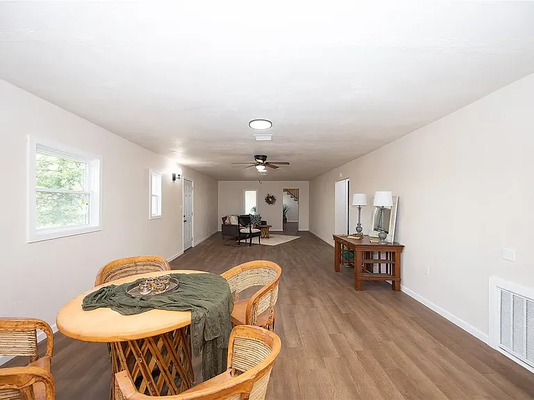 7359 E Lake Rd — Photo 12