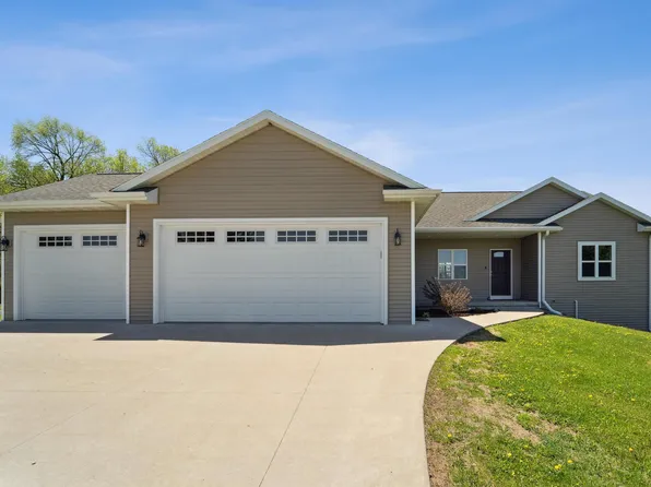 N3293 Ledgeview Dr, Chilton, WI 53014